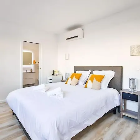 Design Pres Du Metro Montrouge