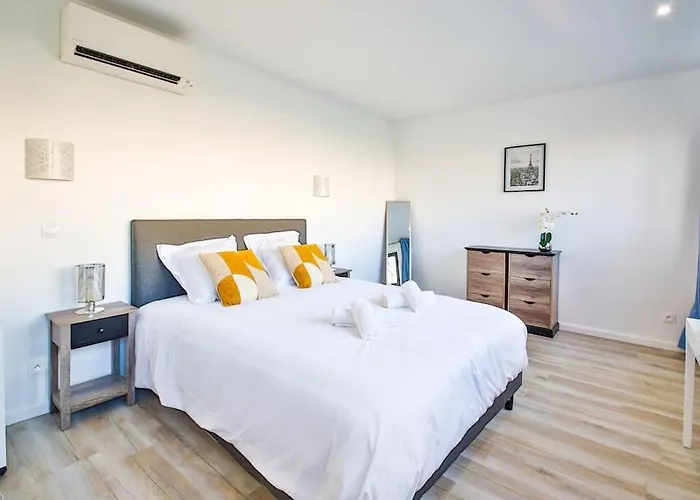 Design Pres Du Metro Lejlighed Montrouge